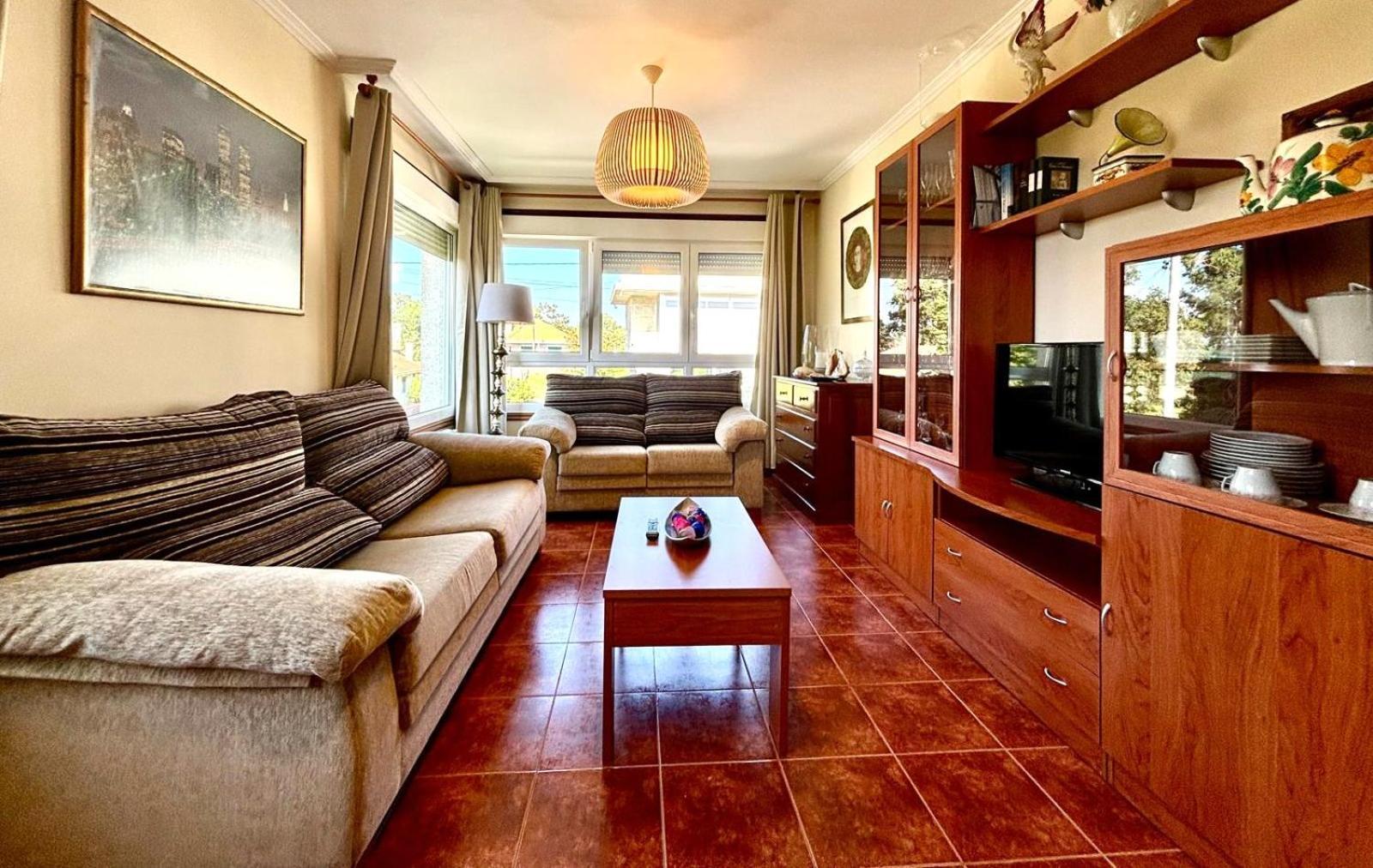 דירות באיונה Holibai, Casa Caeiro ,Un Hogar Lejos De Casa, Sabaris, Galicia מראה חיצוני תמונה
